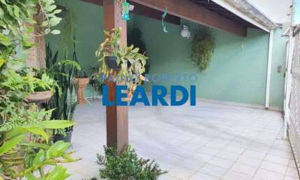 Casa com 4 quartos à venda na Vila Helena, Atibaia 