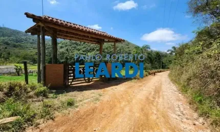 Chácara / sítio com 3 quartos à venda no Centro, Piracaia 