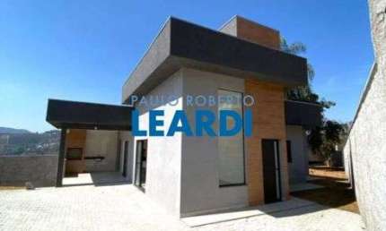Casa com 3 quartos à venda no Jardim Brisa, Atibaia 
