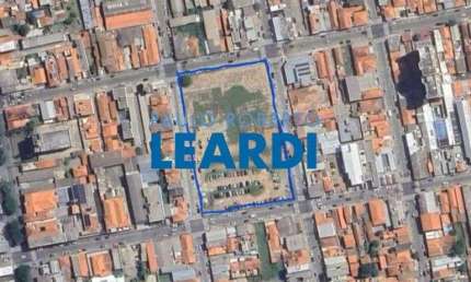 Terreno à venda no Centro, Atibaia 