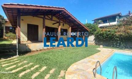 Casa com 4 quartos à venda no Jardim Santa Bárbara, Atibaia 