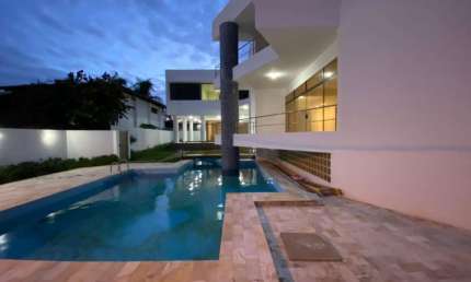 Casa à venda, 352 m² por R$ 1.600.000,00 - Vilas do Atlântico	 - Lauro de Freitas/BA