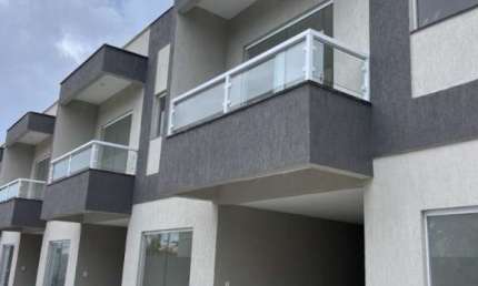 Casa com 3 dormitórios à venda, 112 m² por R$ 420.000,00 - Ipitanga - Lauro de Freitas/BA