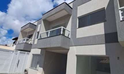 Casa com 3 dormitórios à venda, 112 m² por R$ 450.000,00 - Ipitanga - Lauro de Freitas/BA