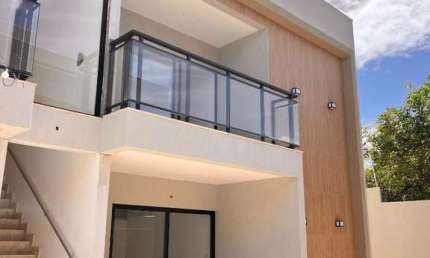 Apartamento com 2 dormitórios à venda, 69 m² por R$ 650.000,00 - Miragem - Lauro de Freitas/BA