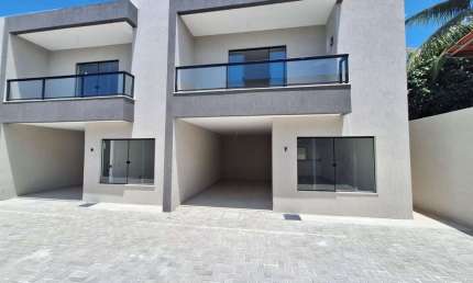 Casa com 4 dormitórios à venda, 179 m² por R$ 599.900,00 - Aracuí - Lauro de Freitas/BA