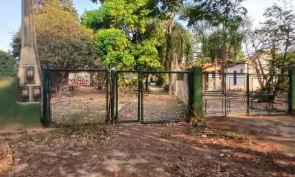 Chácara à Venda com 5 quartos sendo 3 casas no terreno, Village Campinas, Campinas, SP