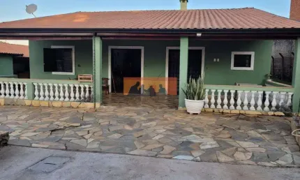 Chácara à venda 3 Quartos, 1 Suite, 10 Vagas, 1356M², Village Campinas, Campinas - SP