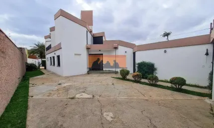 Casa à venda 4 Quartos, 2 Suites, 525M², Cidade Universitária, Campinas - SP