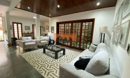 Casa à venda 6 Quartos, 6 Suites, 4 Vagas, 980M², Parque das Universidades, Campinas - SP