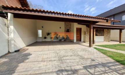 Casa à venda 4 Quartos, 3 Suites, 4 Vagas, 450M², Cidade Universitária, Campinas - SP