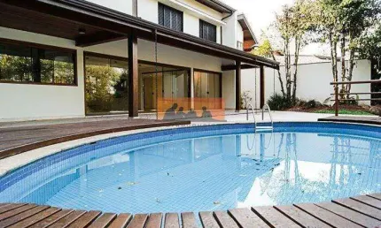 Casa à venda em Condominio fechado 4 Quartos, 4 Suites, 4 Vagas, 819.9M², Condomínio Residencial Colina, Campinas - SP