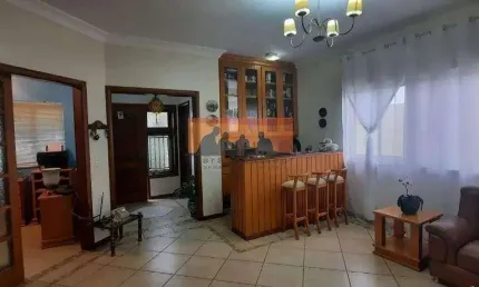 Casa à venda 3 Quartos, 3 Suites, 6 Vagas, 813.39M², Residencial Barão do Café, Campinas - SP