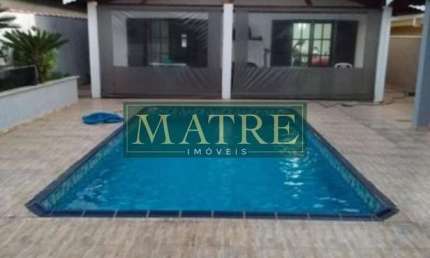 Casa à Venda com Piscina, 3 Quartos e Ampla Área de Lazer em Bragança Paulista