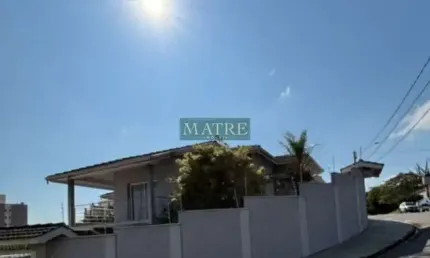 Casa com 4 quartos para alugar no Jardim Nova Bragança, Bragança Paulista 
