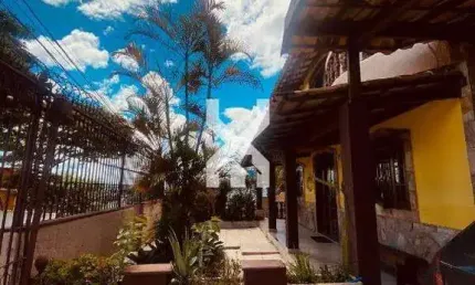 Casa à venda, 4 quartos, 2 suítes, 5 vagas, Fernão Dias - Belo Horizonte/MG