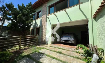 Casa à venda, 5 quartos, 1 suíte, 2 vagas, Sagrada Família - Belo Horizonte/MG