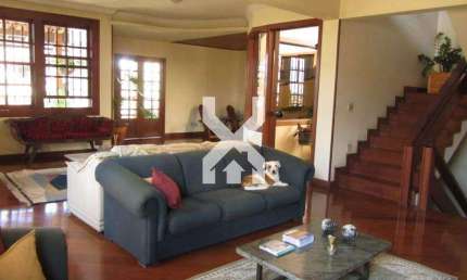 Casa à venda, 4 quartos, 1 suíte, Alto Caiçaras - Belo Horizonte/MG