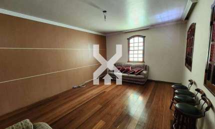 Casa à venda, 5 quartos, 2 suítes, 5 vagas, Santa Lúcia - Belo Horizonte/MG