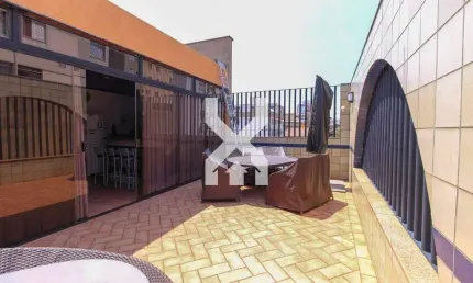 Cobertura à venda, 5 quartos, 2 suítes, 2 vagas, Sagrada Família - Belo Horizonte/MG