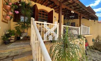 Casa geminada à venda, 2 quartos, 2 suítes, 3 vagas, Planalto - Belo Horizonte/MG