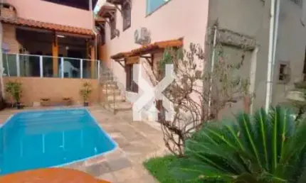 Casa à venda, 5 quartos, 2 suítes, 5 vagas, Ouro Preto - Belo Horizonte/MG