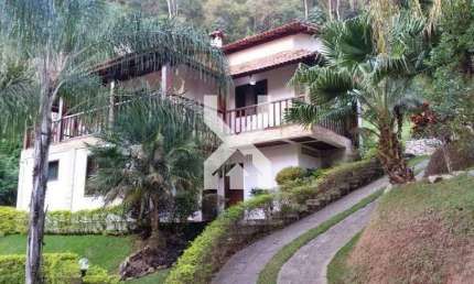 Casa à venda, 5 quartos, 5 suítes, 3 vagas, Centro - Rio Acima/MG