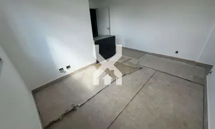 Apartamento à venda, 3 quartos, 1 suíte, 2 vagas, Sagrada Família - Belo Horizonte/MG