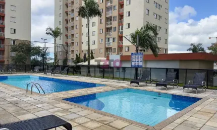 Apartamento com 2 quartos à venda na Rua Reinaldo Stocco, 274, Pinheirinho, Curitiba por R$ 319.000