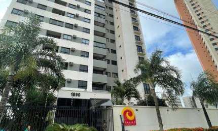 Apartamento para aluguel e venda tem 56 metros quadrados com 2/4