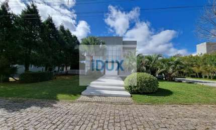 Casa de Condominio- lado Paraná Golfe - São José dos Pinhais