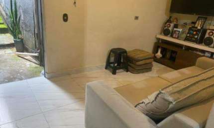 Casa com 2 quartos à venda na Rua Dolores Creti, Vila Creti, Barueri