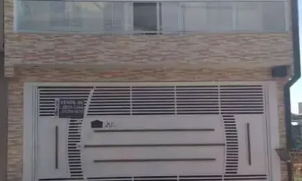 CASA COM TRÊS DORMITÓRIO E DUAS VAGAS DE GARAGEM - VILA VIANA, BARUERI