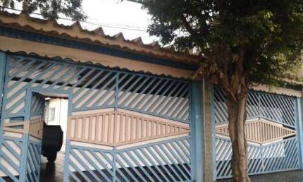 Casa com 4 quartos à venda na Rua Maria Catur, Vila Creti, Carapicuíba