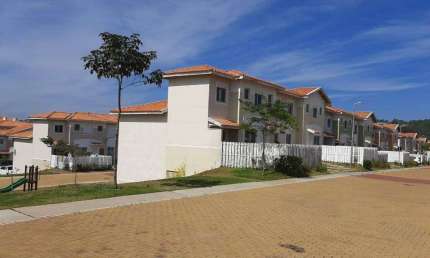 CASA PARA VENDA DENTRO DE CONDOMÍNIO EM SANTANA DE PARNAÍBA - SP