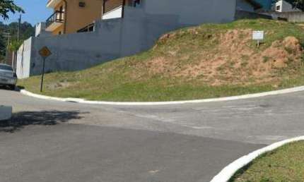Terreno à venda na Rua Helioconias, Chácara Roselândia, Cotia