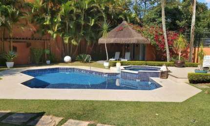 CASA A VENDA NO CONDOMÍNIO MORADA DOS PÁSSAROS - ALDEIA DA SERRA
