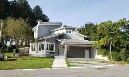 CASA A VENDA E LOCAÇÃO - CONDOMÍNIO MORADA DOS LAGOS - ALDEIA DA SERRA