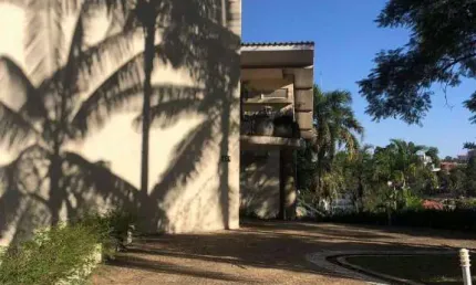 Casa em condomínio fechado com 5 quartos para alugar na Avenida Barretos, Residencial Tamboré, Barueri