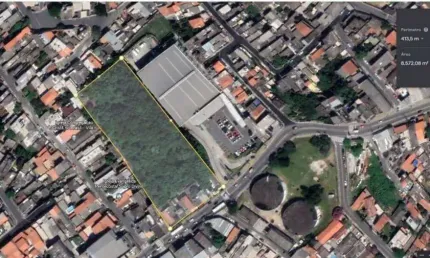 Terreno à venda na Avenida Inocêncio Seráfico, Centro, Carapicuíba