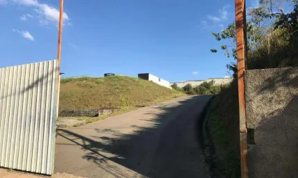 TERRENO INDUSTRIAL DE 10.400 M² EM SANTANA DE PARNAÍBA/SP