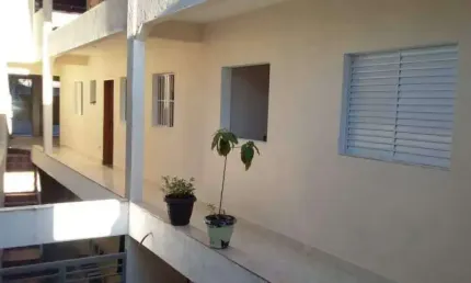 Casa à venda na Rua Rosalina Clara da Silva, Jardim Maria Beatriz, Carapicuíba