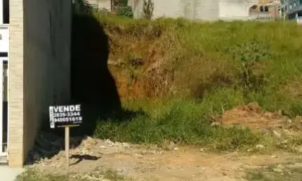 Terreno à venda na Rua Jambeiro, Votupoca, Barueri