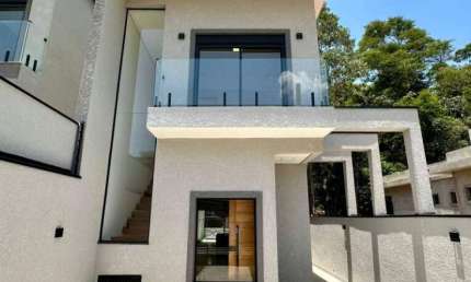 CASA A VENDA NO NOVA JAGUARI - SANTANA DE PARNAIBA - SP