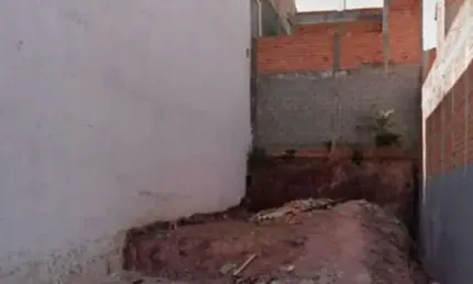 TERRENO PARA VENDA NO PARQUE JACARANDÁ - CARAPICUÍBA
