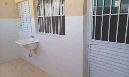 Casa com 1 quarto para alugar na Rua Mar de Creta, Parque Ribeiro de Lima, Barueri