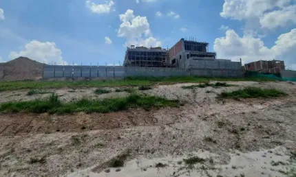 Terreno em condomínio fechado à venda na Avenida Honório Alvares Penteado, Tamboré, Santana de Parnaíba