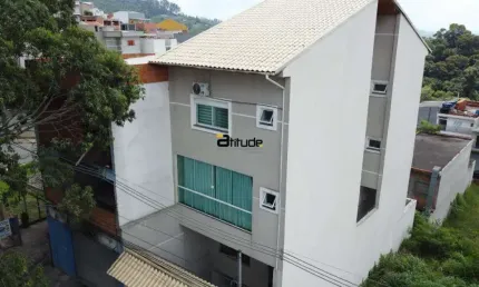 Casa à venda, 3 quartos, 1 suíte, Parque Ribeiro de Lima - Barueri/SP