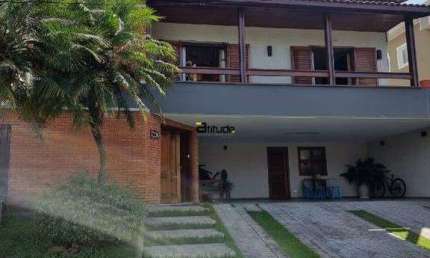 CASA A VENDA NO RESIDENCIAL 10 - ALPHAVILLE - SANTANA DE PARNAÍBA - SP