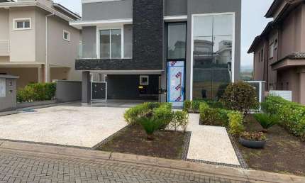 CASA A VENDA NO TAMBORÉ 11 - SANTANA DE PARNAÍBA - SP